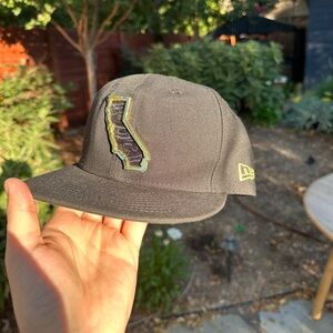 🏈🏟️🌁San Francisco 49ers California Hat NFL New Era 7 1/2 Fitted Cap🧢💛❤️